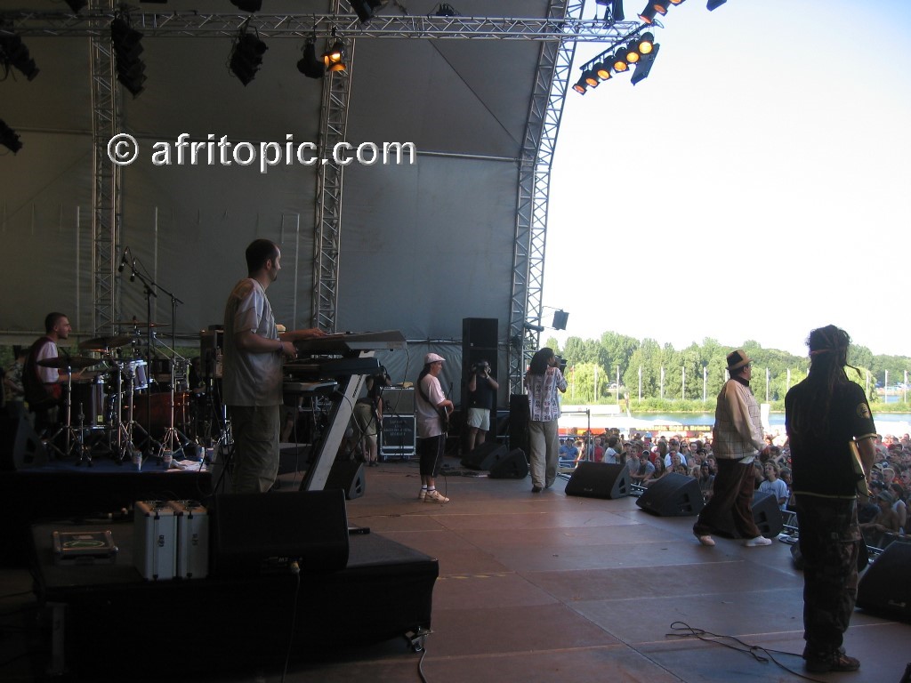 ../Images/14-160706c 009.jpg